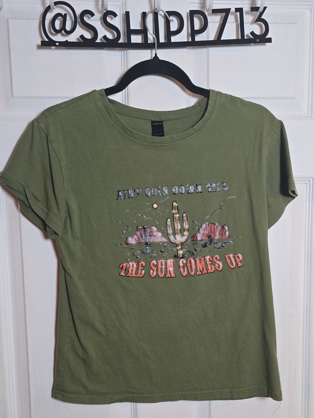 SHEIN S Small Olive Green 'The Sun Comes Up' Graphic Tee